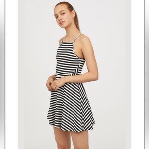 Jersey Dress 👗 Black/white striped